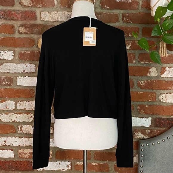Reformation Black Crop Taylor Sweatshirt New size small - Picture 3 of 9